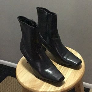 Women’s Studio Works “Ashley “ Boots Size 8M